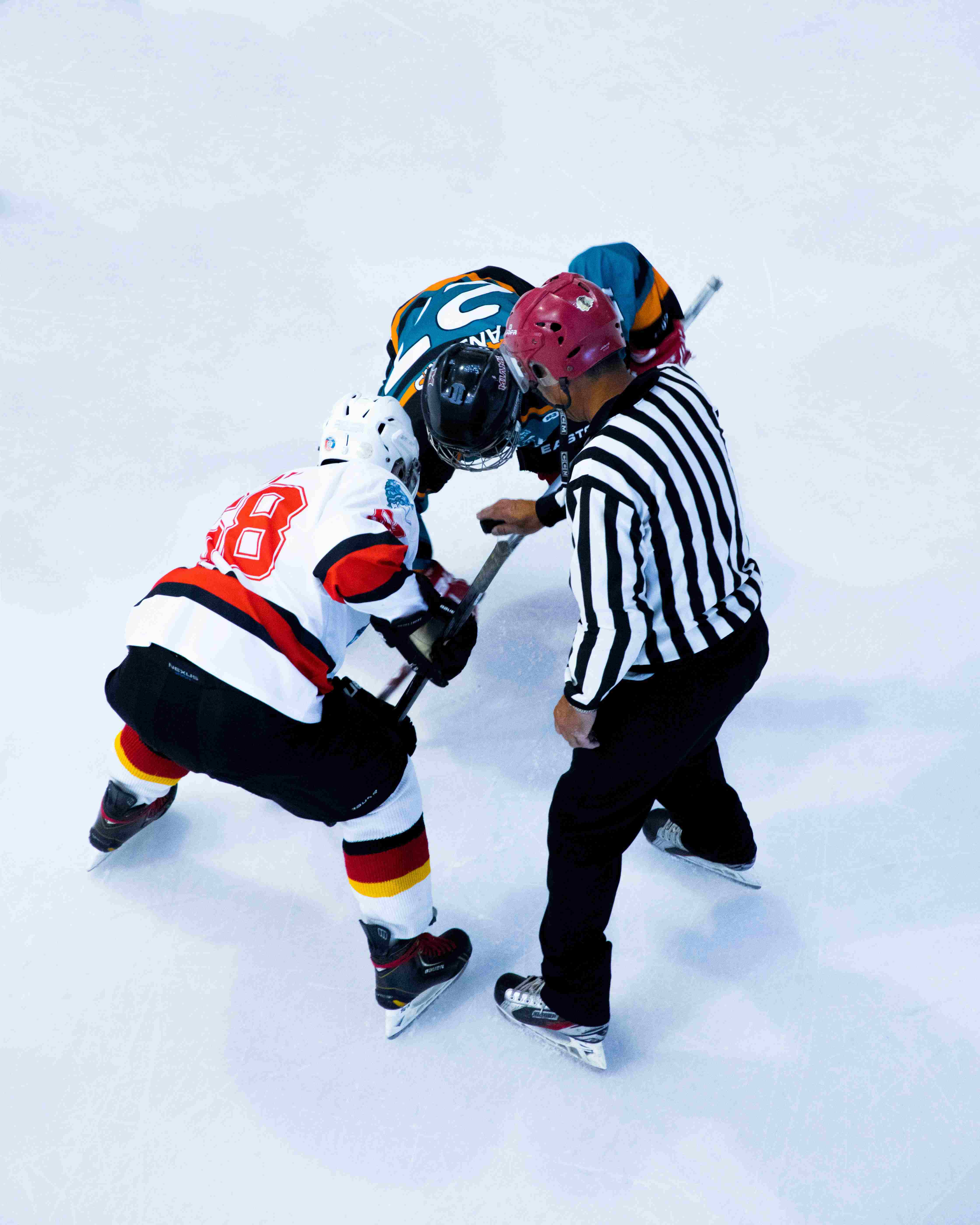What are the Benefits of Sponsoring a Hockey Contest-1